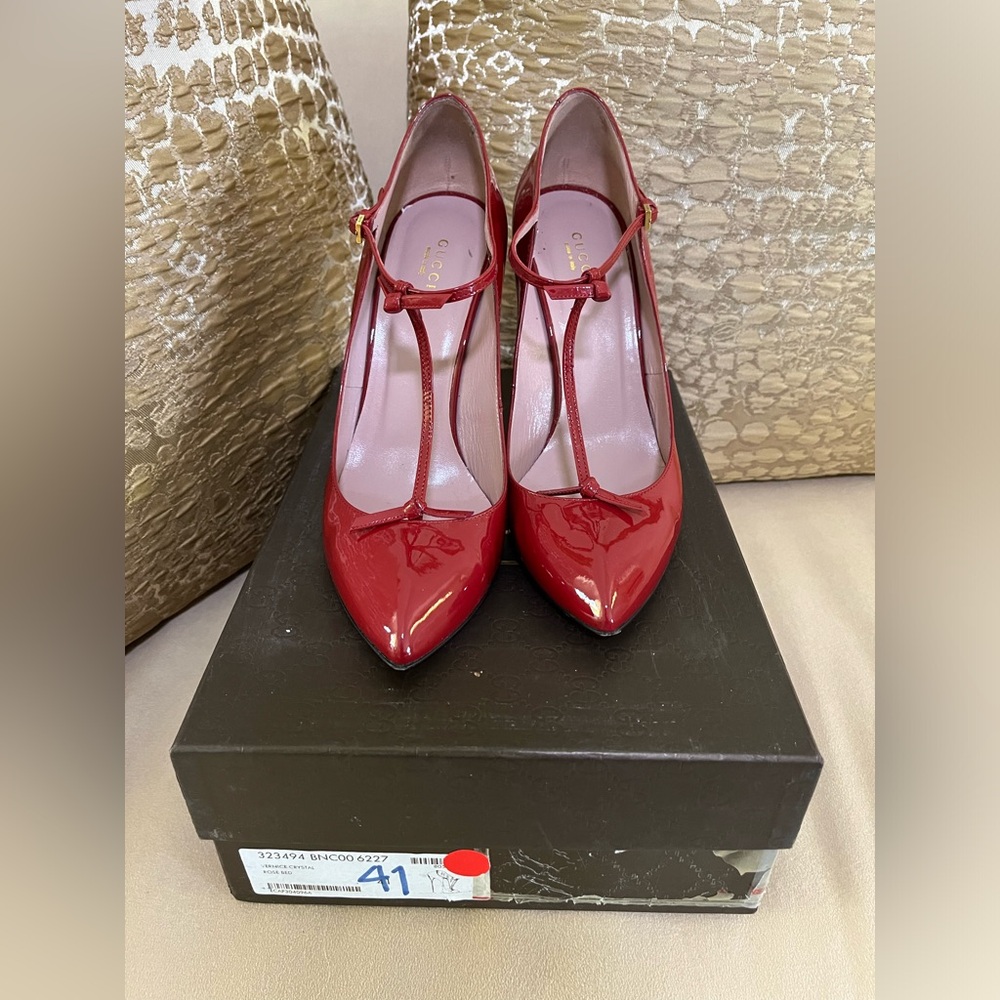 Gucci Red Patent Leather T-Strap Pumps